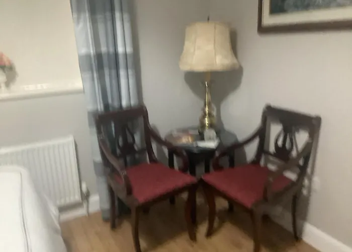 Проживание в семье 4 Cois Glaisin View *